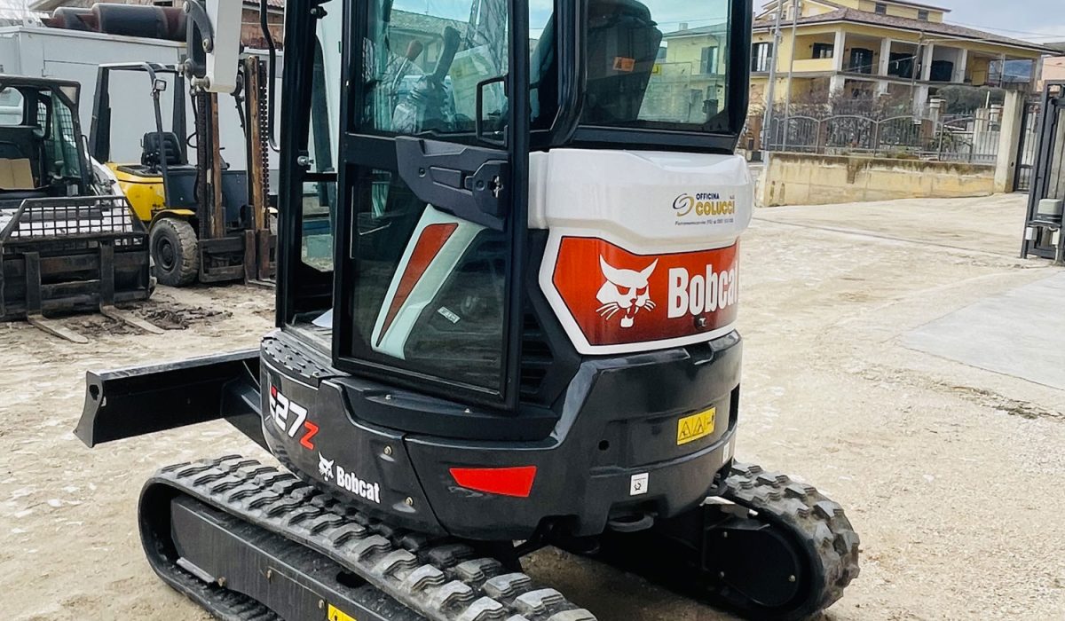 MINIESCAVATORE-BOBCAT-E27Z-1