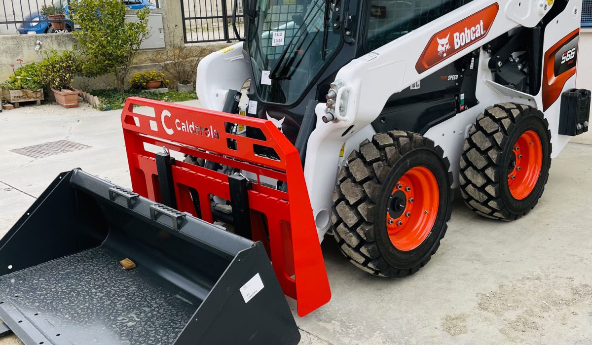 MINIPALA-BOBCAT-S66-1